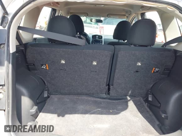 ✅ 2015 Nissan Note S • VIN: 3N1CE2CP3FL412723 • Лот: 42553002. Опубликован ранее на IAAI с пробегом 91 873 миль. Бесплатный доступ к архиву аукционных продаж из США и подробный отчёт об истории автомобиля на DreamBid. Изображение 18.