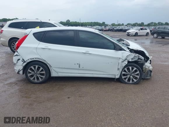 ✅ 2016 Hyundai Accent Sport • VIN: KMHCU5AE1GU236776 • Лот: 42651794. Опубликован ранее на IAAI с пробегом 46 393 миль. Бесплатный доступ к архиву аукционных продаж из США и подробный отчёт об истории автомобиля на DreamBid. Изображение 12.