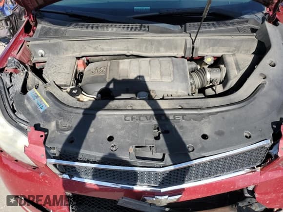 ✅ 2010 Chevrolet Traverse 1LT • VIN: 1GNLRFED4AS126232 • Lot: 61308014. Wystawiony na Copart z przebiegiem 185 140 mil. Bezpłatny archiwum sprzedaży aukcyjnych z USA i szczegółowy raport historii pojazdu na DreamBid. Zdjęcie 14.