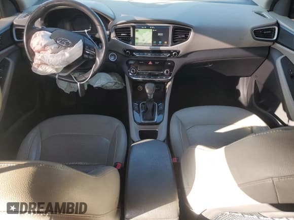 ✅ 2019 Hyundai Ioniq Limited • VIN: KMHC05LC7KU114844 • Lot: 53819245. Wystawiony na Copart z przebiegiem 90 181 mil. Bezpłatny archiwum sprzedaży aukcyjnych z USA i szczegółowy raport historii pojazdu na DreamBid. Zdjęcie 8.