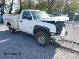 ✅ 2006 Chevrolet Silverado 2500HD • VIN: 1GBHK24U36E151890 • Lot: 43035780. Wystawiony na IAAI z przebiegiem 302 003 mil. Bezpłatny archiwum sprzedaży aukcyjnych z USA i szczegółowy raport historii pojazdu na DreamBid. Zdjęcie 1.