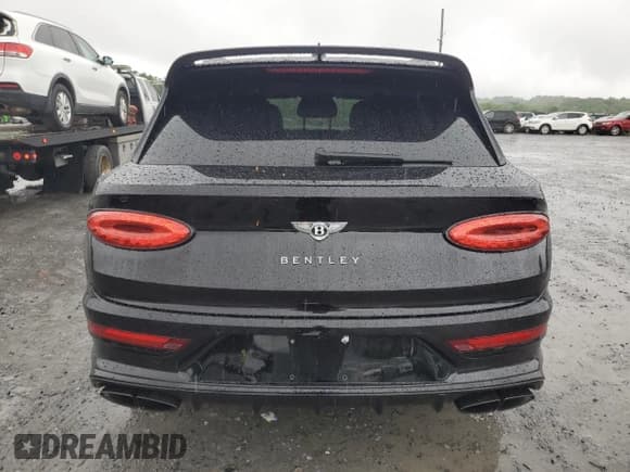 ✅ 2022 Bentley Bentayga V8 • VIN: SJAAM2ZV8NC039607 • Лот: 54888564. Опубликован ранее на Copart с пробегом 15 561 миль. Бесплатный доступ к архиву аукционных продаж из США и подробный отчёт об истории автомобиля на DreamBid. Изображение 6.