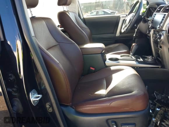 ✅ 2021 Toyota 4Runner Limited • VIN: JTEKU5JR1M5846729 • Lot: 43601223. Listed on IAAI with 36,204 mi. Free auction sales archive from the USA and detailed vehicle history report at DreamBid. Image 5.