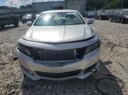 ✅ 2017 Chevrolet Impala LT • VIN: 2G1105SA1H9154394 • Лот: 69740605. Опубликован ранее на Copart с пробегом 152 094 миль. Бесплатный доступ к архиву аукционных продаж из США и подробный отчёт об истории автомобиля на DreamBid. Изображение 5.