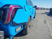 ✅ 2023 Cadillac CT4-V Blackwing • VIN: 1G6DL5RP6P0561032 • Лот: 43457878. Опубликован ранее на IAAI с пробегом 25 252 миль. Бесплатный доступ к архиву аукционных продаж из США и подробный отчёт об истории автомобиля на DreamBid. Изображение 19.