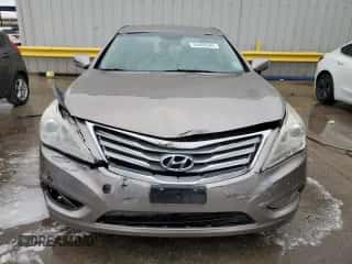 2013 Hyundai Azera с VIN KMHFG4JG0DA288574, выставлен на аукционе Copart как лот 83459544 с пробегом 179 327 миль миль и Списание • Salvage title. История ставок и продаж доступна на DreamBid. Изображение 5.