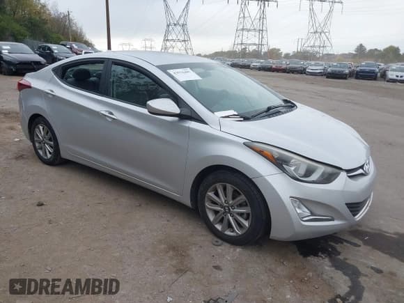 ✅ 2016 Hyundai Elantra SE • VIN: 5NPDH4AE3GH659618 • Lot: 43576497. Listed on IAAI with 91,924 mi. Free auction sales archive from the USA and detailed vehicle history report at DreamBid. Image 1.