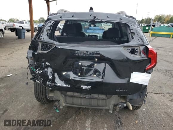 ✅ 2022 GMC Terrain SLE • VIN: 3GKALTEV8NL191182 • Lot: 85198455. Wystawiony na Copart z przebiegiem 36 003 mil. Bezpłatny archiwum sprzedaży aukcyjnych z USA i szczegółowy raport historii pojazdu na DreamBid. Zdjęcie 6.