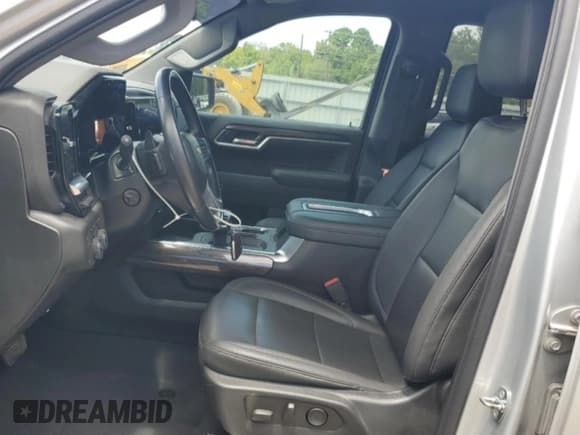 ✅ 2022 Chevrolet Silverado 1500 LTZ • VIN: 1GCUDGED4NZ572816 • Lot: 63283775. Wystawiony na Copart z przebiegiem 96 793 mil. Bezpłatny archiwum sprzedaży aukcyjnych z USA i szczegółowy raport historii pojazdu na DreamBid. Zdjęcie 7.