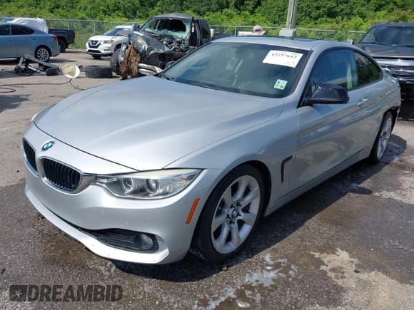 ✅ 2014 BMW 4 Series 435i • VIN: WBA3R1C52EK191381 • Lot: 42257612. Listed on IAAI with 161,112 mi. Free auction sales archive from the USA and detailed vehicle history report at DreamBid. Image 2.