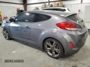 ✅ 2016 Hyundai Veloster • VIN: KMHTC6AD7GU291796 • Lot: 82981604. Wystawiony na Copart z przebiegiem 118 800 mil. Bezpłatny archiwum sprzedaży aukcyjnych z USA i szczegółowy raport historii pojazdu na DreamBid. Zdjęcie 2.