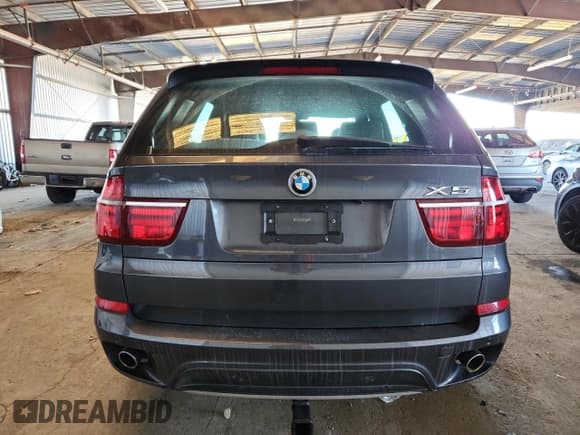 ✅ 2013 BMW X5 xDrive35d • VIN: 5UXZW0C53D0B95676 • Lot: 86599905. Listed on Copart with 122,757 mi. Free auction sales archive from the USA and detailed vehicle history report at DreamBid. Image 6.