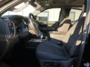 ✅ 2021 Chevrolet Silverado 1500 LT Trail Boss • VIN: 3GCPYFED7MG356856 • Lot: 75747284. Wystawiony na Copart z przebiegiem 43 426 mil. Bezpłatny archiwum sprzedaży aukcyjnych z USA i szczegółowy raport historii pojazdu na DreamBid. Zdjęcie 7.