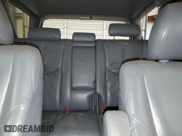 ✅ 1999 Lexus RX 300 • VIN: JT6GF10U1X0039266 • Lot: 43052215. Listed on Copart with 219,730 mi. Free auction sales archive from the USA and detailed vehicle history report at DreamBid. Image 10.