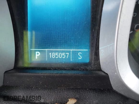 ✅ 2011 Chevrolet Equinox 1LT • VIN: 2CNFLEE56B6324787 • Лот: 40856238. Опубликован ранее на IAAI с пробегом 185 057 миль. Бесплатный доступ к архиву аукционных продаж из США и подробный отчёт об истории автомобиля на DreamBid. Изображение 16.