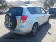 ✅ 2008 Toyota RAV4 Sport • VIN: JTMZK32V086013805 • Lot: 42530294. Listed on IAAI with 246,999 mi. Free auction sales archive from the USA and detailed vehicle history report at DreamBid. Image 4.