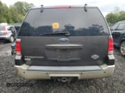 ✅ 2005 Ford Expedition Eddie Bauer • VIN: 1FMFU185X5LB02900 • Lot: 85716405. Listed on Copart with 209,048 mi. Free auction sales archive from the USA and detailed vehicle history report at DreamBid. Image 6.