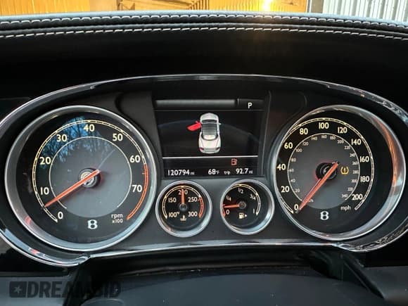 ✅ 2012 Bentley Continental GT • VIN: SCBGR3ZA1CC075068 • Lot: 85550084. Wystawiony na Copart z przebiegiem 120 794 mil. Bezpłatny archiwum sprzedaży aukcyjnych z USA i szczegółowy raport historii pojazdu na DreamBid. Zdjęcie 8.