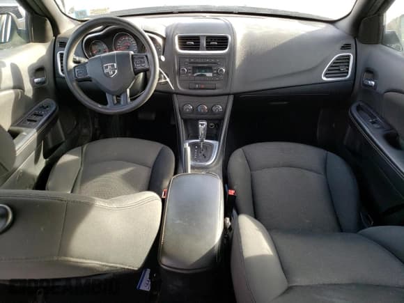 ✅ 2014 Dodge Avenger SE • VIN: 1C3CDZAG1EN174840 • Лот: 79826304. Опубликован ранее на Copart с пробегом 180 381 миль. Бесплатный доступ к архиву аукционных продаж из США и подробный отчёт об истории автомобиля на DreamBid. Изображение 8.