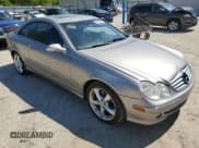 ✅ 2005 Mercedes-Benz CLK 320 • VIN: WDBTJ65J95F129288 • Lot: 52433525. Listed on Copart with 133,344 mi. Free auction sales archive from the USA and detailed vehicle history report at DreamBid. Image 4.