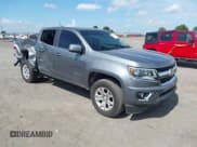 ✅ 2020 Chevrolet Colorado 2WD LT • VIN: 1GCGSCEA0L1163158 • Лот: 42697858. Опубликован ранее на IAAI с пробегом 53 354 миль. Бесплатный доступ к архиву аукционных продаж из США и подробный отчёт об истории автомобиля на DreamBid. Изображение 1.