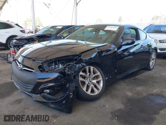 ✅ 2013 Hyundai Genesis Coupe 2.0T • VIN: KMHHT6KD1DU090105 • Lot: 41997413. Wystawiony na IAAI z przebiegiem 88 448 mil. Bezpłatny archiwum sprzedaży aukcyjnych z USA i szczegółowy raport historii pojazdu na DreamBid. Zdjęcie 2.