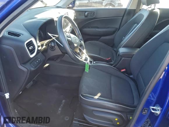 ✅ 2022 Hyundai Venue SEL • VIN: KMHRC8A35NU208084 • Lot: 93089605. Listed on Copart with 33,206 mi. Free auction sales archive from the USA and detailed vehicle history report at DreamBid. Image 7.