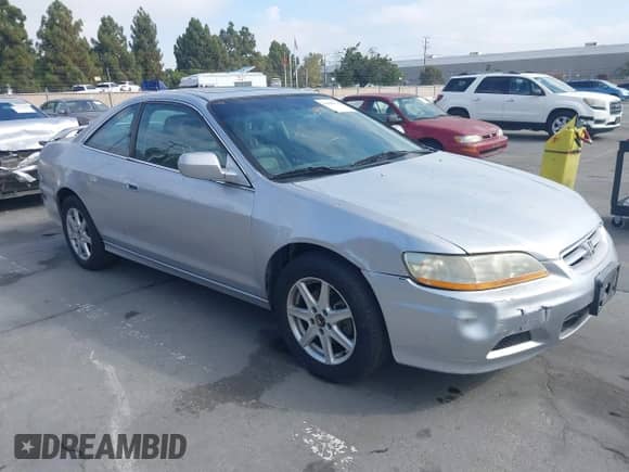 2001 Honda Accord EX с VIN 1HGCG22581A030437, выставлен на аукционе IAAI как лот 43085742 с пробегом 209 619 миль миль и . История ставок и продаж доступна на DreamBid. Изображение 1.