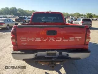 ✅ 2003 Chevrolet Silverado 1500 • VIN: 1GCEK19V63Z287185 • Лот: 73050214. Опубликован ранее на Copart с пробегом 198 487 миль. Бесплатный доступ к архиву аукционных продаж из США и подробный отчёт об истории автомобиля на DreamBid. Изображение 6.