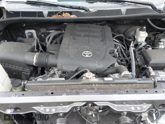 ✅ 2018 Toyota Tundra SR • VIN: 5TFUM5F14JX075750 • Lot: 41722848. Listed on IAAI with 30,120 mi. Free auction sales archive from the USA and detailed vehicle history report at DreamBid. Image 10.