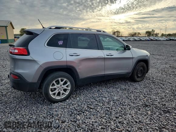 ✅ 2014 Jeep Cherokee Latitude • VIN: 1C4PJLCB4EW283274 • Lot: 91451535. Listed on Copart with 55,336 mi. Free auction sales archive from the USA and detailed vehicle history report at DreamBid. Image 3.
