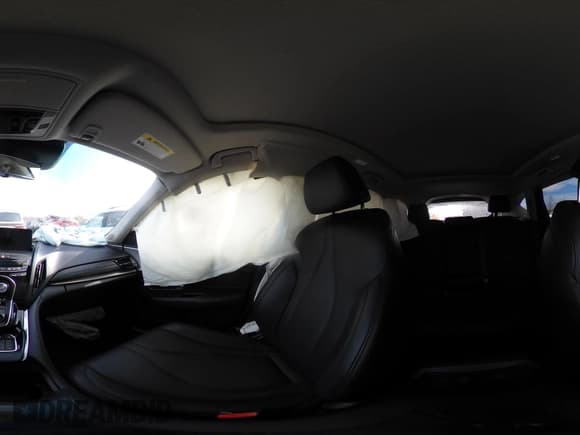 ✅ 2021 Acura RDX • VIN: 5J8TC2H37ML020721 • Lot: 43580648. Wystawiony na IAAI z przebiegiem 50 018 mil. Bezpłatny archiwum sprzedaży aukcyjnych z USA i szczegółowy raport historii pojazdu na DreamBid. Zdjęcie 18.