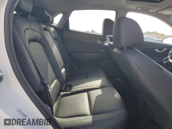 ✅ 2022 Hyundai Kona Limited • VIN: KM8K5CA39NU823008 • Лот: 65585824. Опубликован ранее на Copart с пробегом 46 924 миль. Бесплатный доступ к архиву аукционных продаж из США и подробный отчёт об истории автомобиля на DreamBid. Изображение 11.