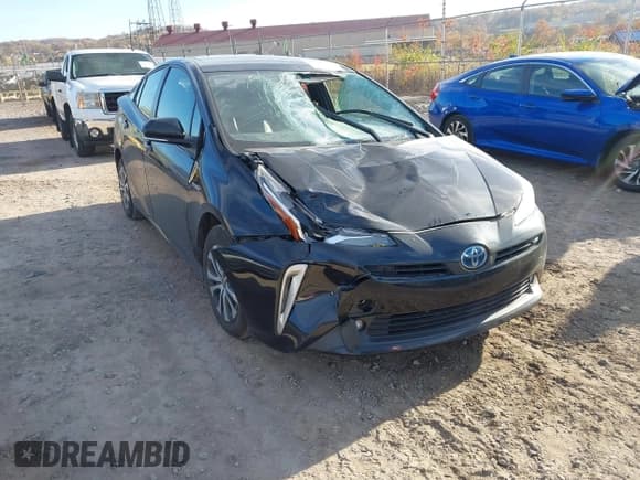 ✅ 2022 Toyota Prius LE • VIN: JTDL9MFUXN3041617 • Лот: 43600505. Опубликован ранее на IAAI с пробегом 89 378 миль. Бесплатный доступ к архиву аукционных продаж из США и подробный отчёт об истории автомобиля на DreamBid. Изображение 1.