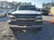 ✅ 2006 Chevrolet Silverado 2500HD Work Truck • VIN: 1GCHC23U86F252766 • Lot: 43647845. Wystawiony na Copart z przebiegiem 307 488 mil. Bezpłatny archiwum sprzedaży aukcyjnych z USA i szczegółowy raport historii pojazdu na DreamBid. Zdjęcie 5.