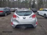 ✅ 2017 Hyundai Veloster • VIN: KMHTC6AD8HU306680 • Lot: 41390808. Wystawiony na IAAI z przebiegiem 131 608 mil. Bezpłatny archiwum sprzedaży aukcyjnych z USA i szczegółowy raport historii pojazdu na DreamBid. Zdjęcie 16.