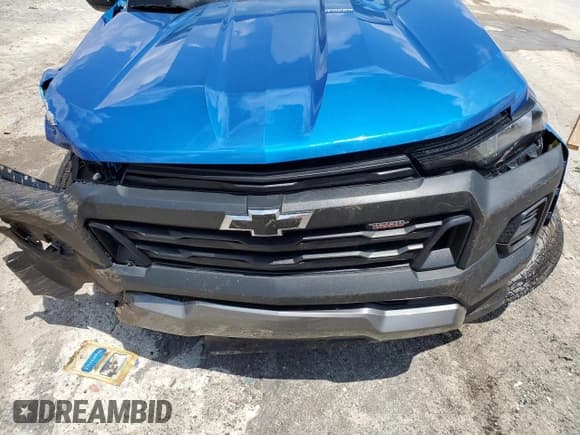✅ 2023 Chevrolet Colorado 4WD Trail Boss • VIN: 1GCPTEEK2P1208916 • Лот: 68089094. Опубликован ранее на Copart с пробегом Не указан. Бесплатный доступ к архиву аукционных продаж из США и подробный отчёт об истории автомобиля на DreamBid. Изображение 11.