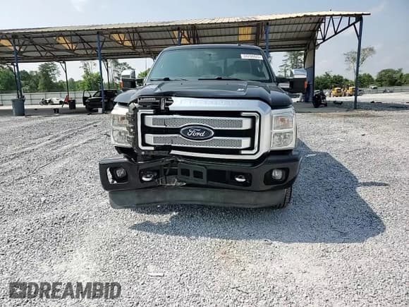 ✅ 2014 Ford F-250 XL • VIN: 1FT7W2BTXEEA20881 • Lot: 59294025. Listed on Copart with 123,855 mi. Free auction sales archive from the USA and detailed vehicle history report at DreamBid. Image 13.