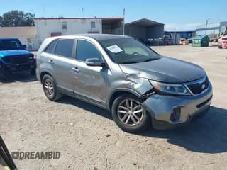 ✅ 2014 Kia Sorento LX • VIN: 5XYKT3A64EG428790 • Lot: 43568516. Listed on IAAI with 92,504 mi. Free auction sales archive from the USA and detailed vehicle history report at DreamBid. Image 1.