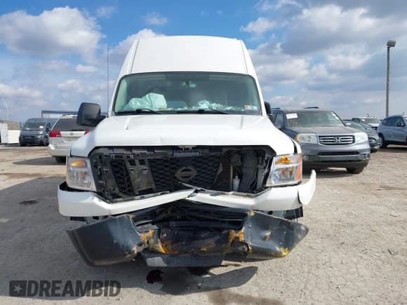 ✅ 2012 Nissan NV SV • VIN: 1N6AF0LY3CN102465 • Лот: 41660251. Опубликован ранее на IAAI с пробегом 155 099 миль. Бесплатный доступ к архиву аукционных продаж из США и подробный отчёт об истории автомобиля на DreamBid. Изображение 12.