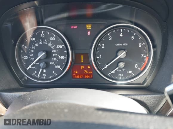 ✅ 2011 BMW 3 Series 335i xDrive • VIN: WBAPL5G56BNN22042 • Lot: 42232806. Listed on IAAI with 118,567 mi. Free auction sales archive from the USA and detailed vehicle history report at DreamBid. Image 7.