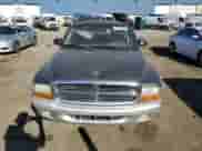 2002 Dodge Dakota SLT с VIN 1B7GL42X72S584170, выставлен на аукционе Copart как лот 77125564 с пробегом Не указан миль и Списание • Salvage title. История ставок и продаж доступна на DreamBid. Изображение 5.
