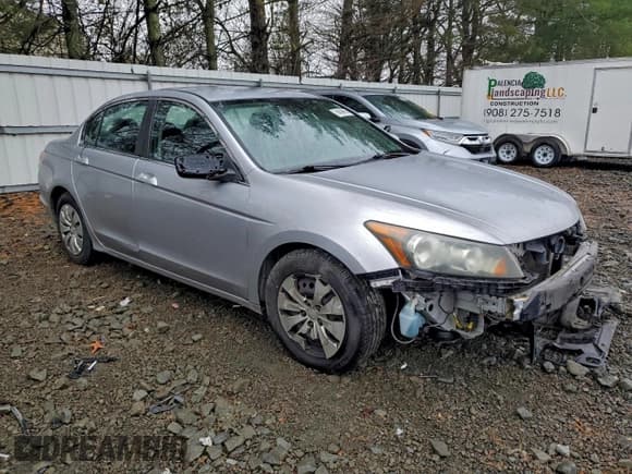 ✅ 2011 Honda Accord LX • VIN: 1HGCP2F30BA028580 • Lot: 94589655. Listed on Copart with 225,634 mi. Free auction sales archive from the USA and detailed vehicle history report at DreamBid. Image 4.
