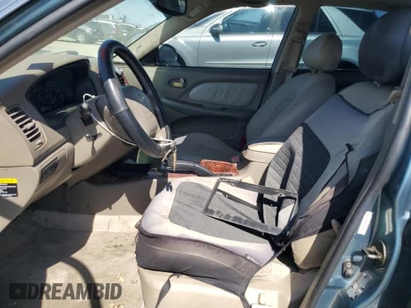 ✅ 2004 Hyundai Sonata GLS • VIN: KMHWF35H24A042769 • Lot: 62557365. Listed on Copart with 149,746 mi. Free auction sales archive from the USA and detailed vehicle history report at DreamBid. Image 7.