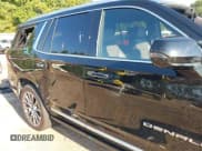 ✅ 2025 GMC Yukon Denali • VIN: 1GKS2DRL7SR358285 • Лот: 43070986. Опубликован ранее на IAAI с пробегом 1 124 миль. Бесплатный доступ к архиву аукционных продаж из США и подробный отчёт об истории автомобиля на DreamBid. Изображение 19.