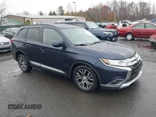 ✅ 2016 Mitsubishi Outlander SE • VIN: JA4AZ3A38GZ007184 • Lot: 43766805. Listed on IAAI with 220,715 mi. Free auction sales archive from the USA and detailed vehicle history report at DreamBid. Image 1.