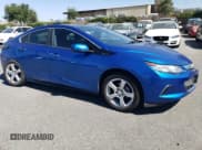 ✅ 2017 Chevrolet Volt LT • VIN: 1G1RC6S58HU100628 • Lot: 59704664. Wystawiony na Copart z przebiegiem 81 436 mil. Bezpłatny archiwum sprzedaży aukcyjnych z USA i szczegółowy raport historii pojazdu na DreamBid. Zdjęcie 4.