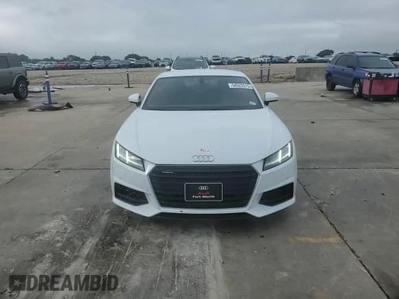✅ 2021 Audi TT • VIN: TRUAEAFVXM1002133 • Lot: 54522515. Wystawiony na Copart z przebiegiem 12 029 mil. Bezpłatny archiwum sprzedaży aukcyjnych z USA i szczegółowy raport historii pojazdu na DreamBid. Zdjęcie 14.