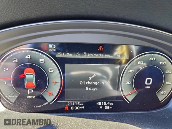 ✅ 2023 Audi Q5 S line Premium Plus • VIN: WA1EAAFY6P2040453 • Lot: 94108555. Wystawiony na Copart z przebiegiem 21 115 mil. Bezpłatny archiwum sprzedaży aukcyjnych z USA i szczegółowy raport historii pojazdu na DreamBid. Zdjęcie 9.