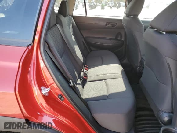 ✅ 2023 Toyota Corolla Cross LE • VIN: 7MUCAAAG9PV041008 • Лот: 85425225. Опубликован ранее на Copart с пробегом 1 022 миль. Бесплатный доступ к архиву аукционных продаж из США и подробный отчёт об истории автомобиля на DreamBid. Изображение 11.